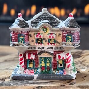 2004 Victorian Series "CANDY SHOP" Porcelain Christmas Village Shop Holiday